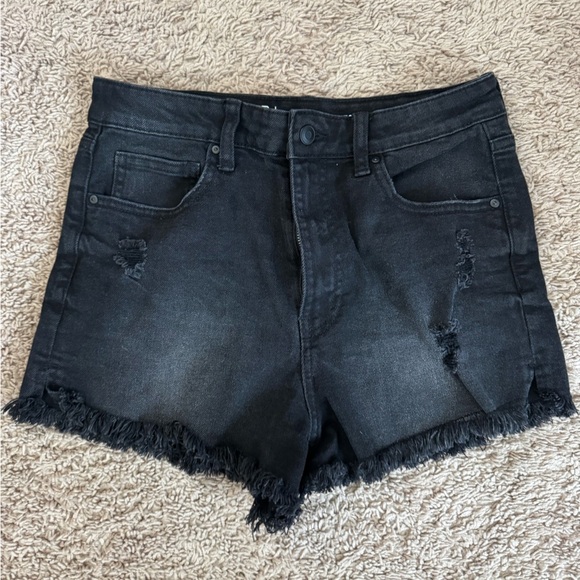 No Boundaries Black Jean Shorts Distressed Frayed Hem - Picture 1 of 3